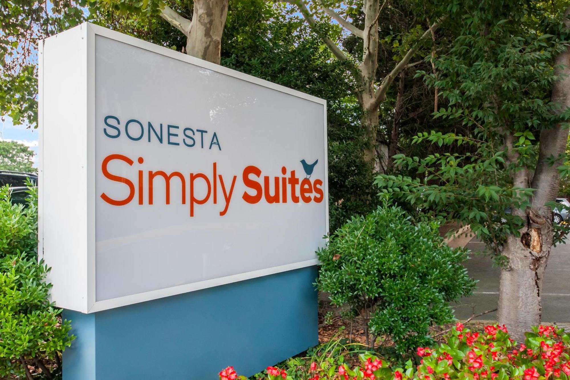 Sonesta Simply Suites Memphis East Poplar Pike Exterior photo