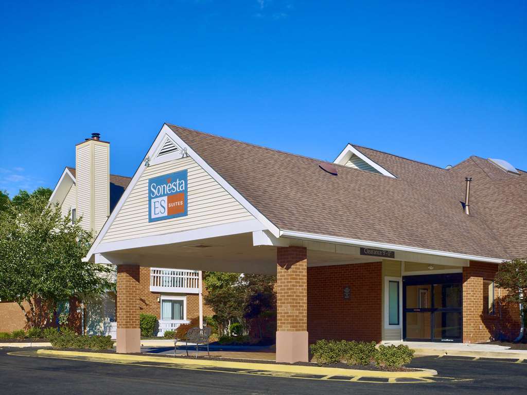 Sonesta Simply Suites Memphis East Poplar Pike Exterior photo